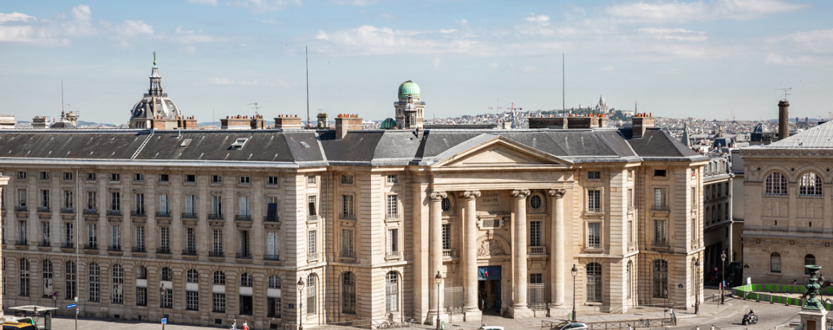 Façade du centre Panthéon, 2016 © Université Paris 2 Panthéon-Assas